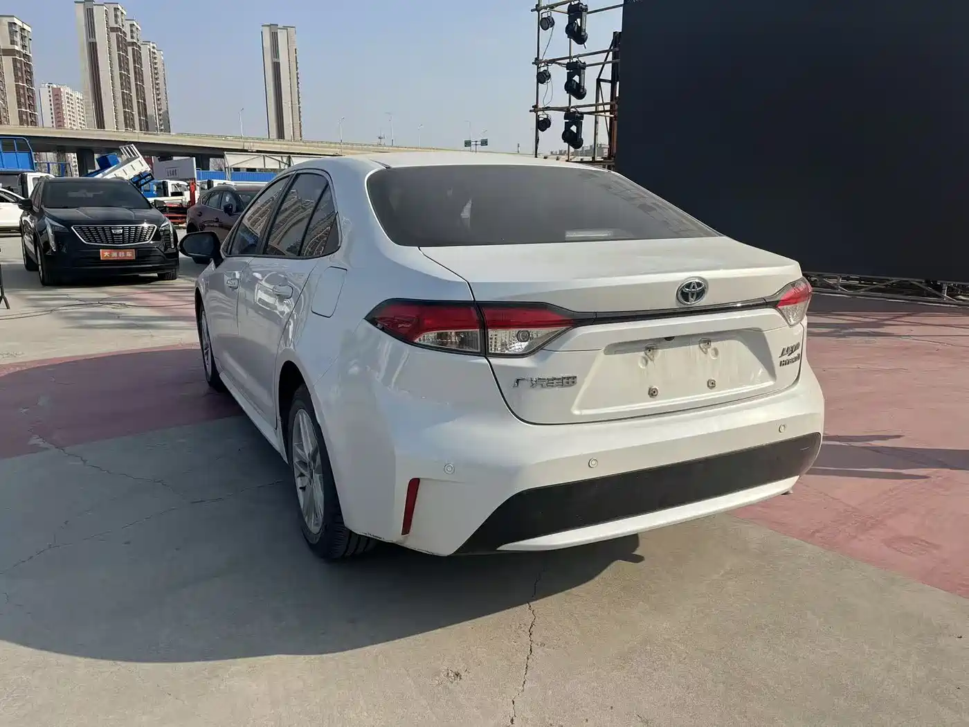 Toyota Levin 2021 Dual Engine 1.8H E-CVT Luxury Edition фото 6