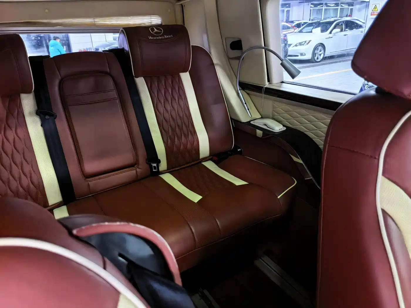 Mercedes-Benz Vito 2013 Model 3.0L Elite Edition фото 10