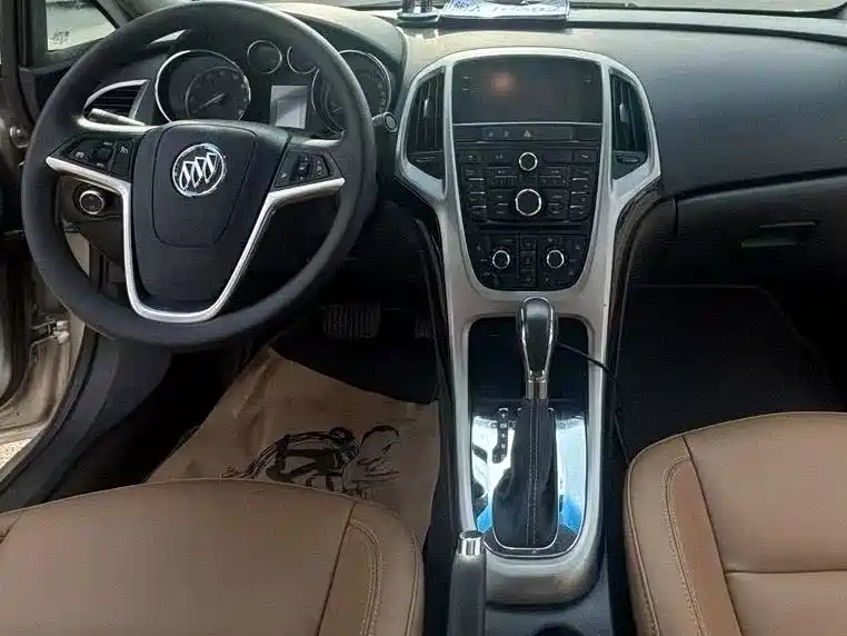 Фото 5 - Buick Excelle