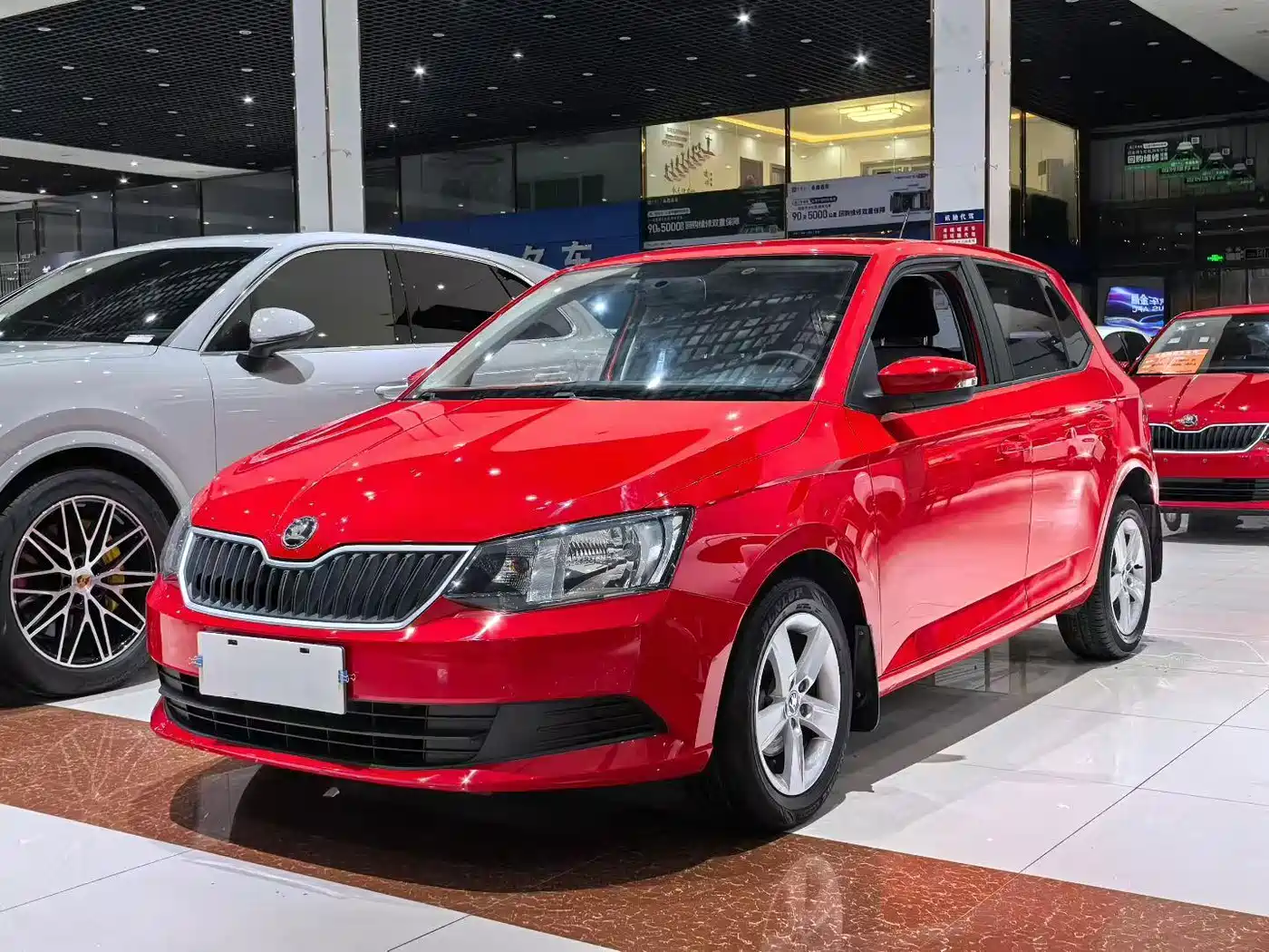 Škoda Fabia 2017 1.4L Auto Car Enjoy Edition