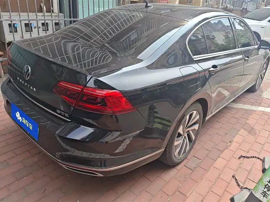 Volkswagen Magotan GTE Plug-in Hybrid 2020 GTE Luxury фото 3