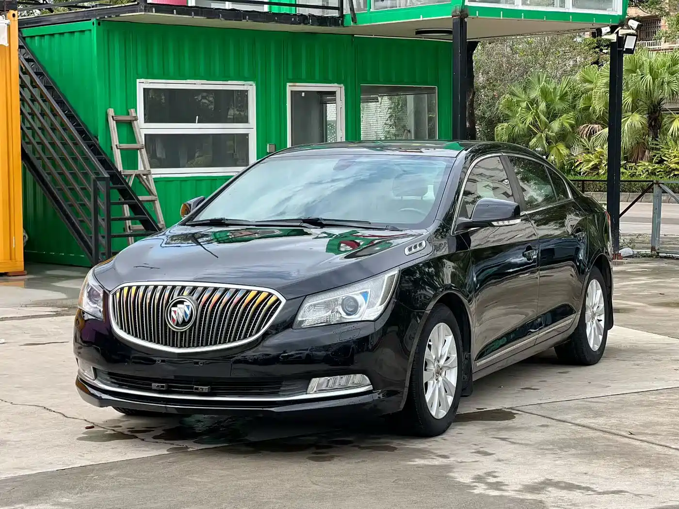 Buick LaCrosse 2013 2.4L SIDI Leading Comfort