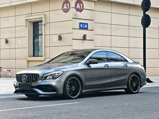 MERCEDES-BENZ CLA AMG