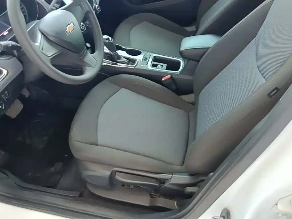 Chevrolet Cruze 2018 2018 320 Automatic Pioneer Sunroof Edition