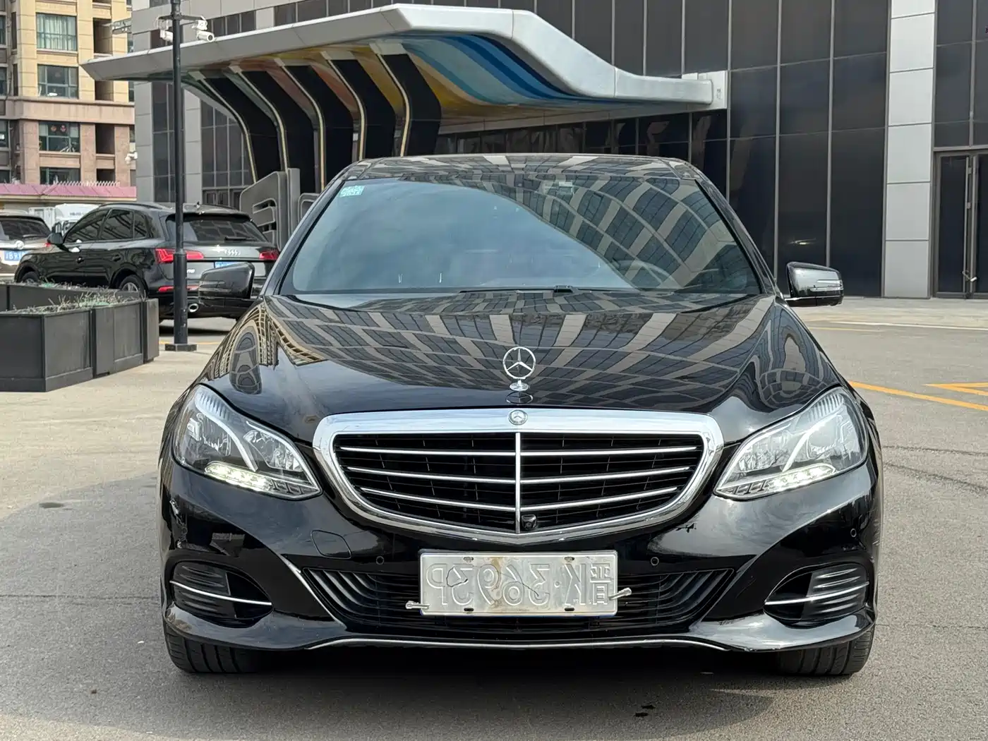 Mercedes-Benz E-Class 2015 E 260 L фото 2