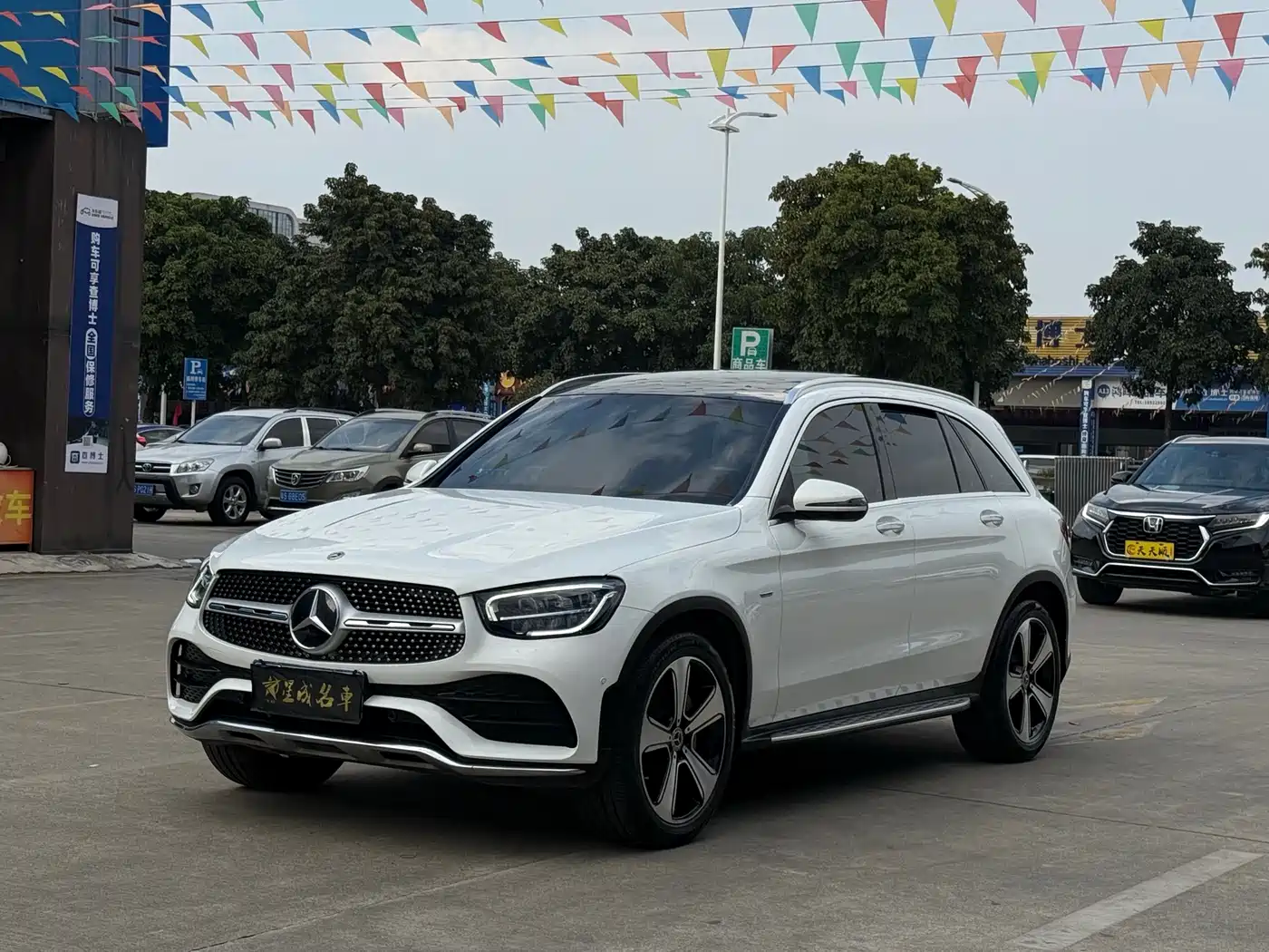 Mercedes-Benz GLC 2022 GLC 300 L 4MATIC Dynamic Collector's Edition фото 2
