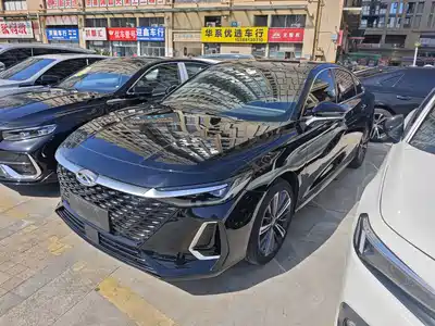 Chery Arrizo 8