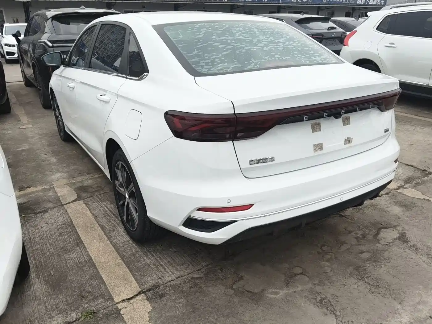 GEELY AUTOMOBILE EMGRAND