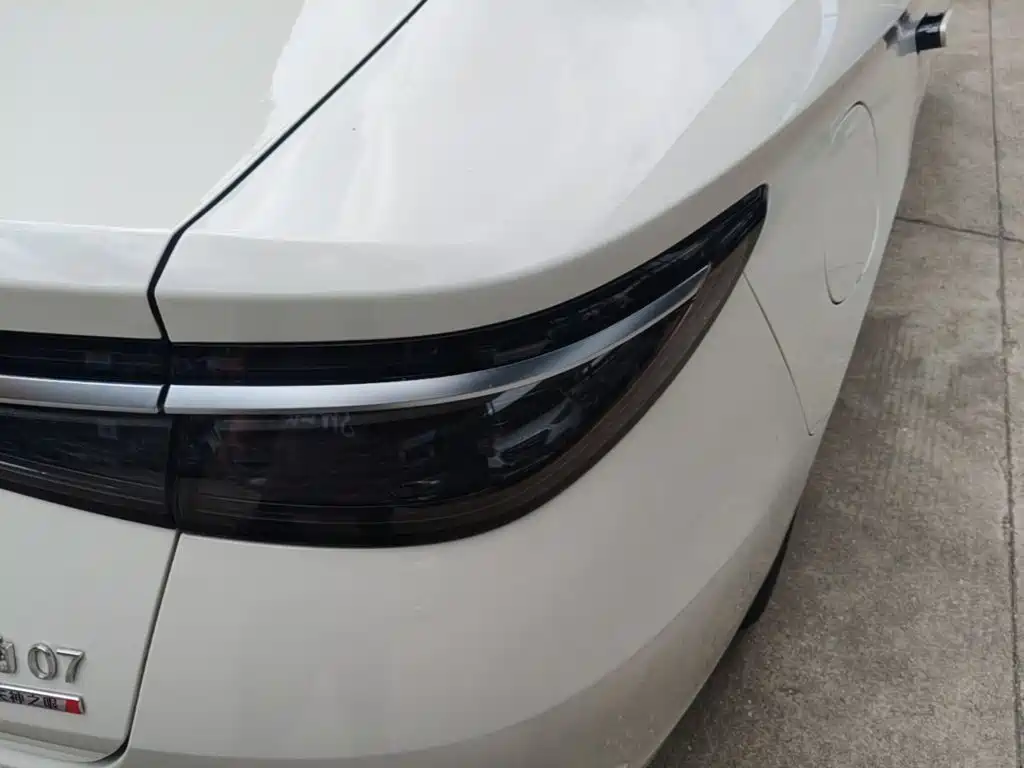BYD Seal 07 DM-i 2025 2026 DM-i 1.5T 230km Flagship