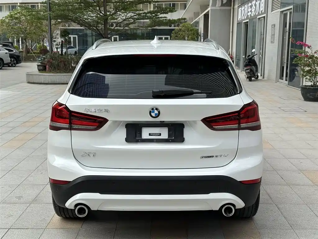 BMW X1 2021 sDrive20Li Fashion фото 7