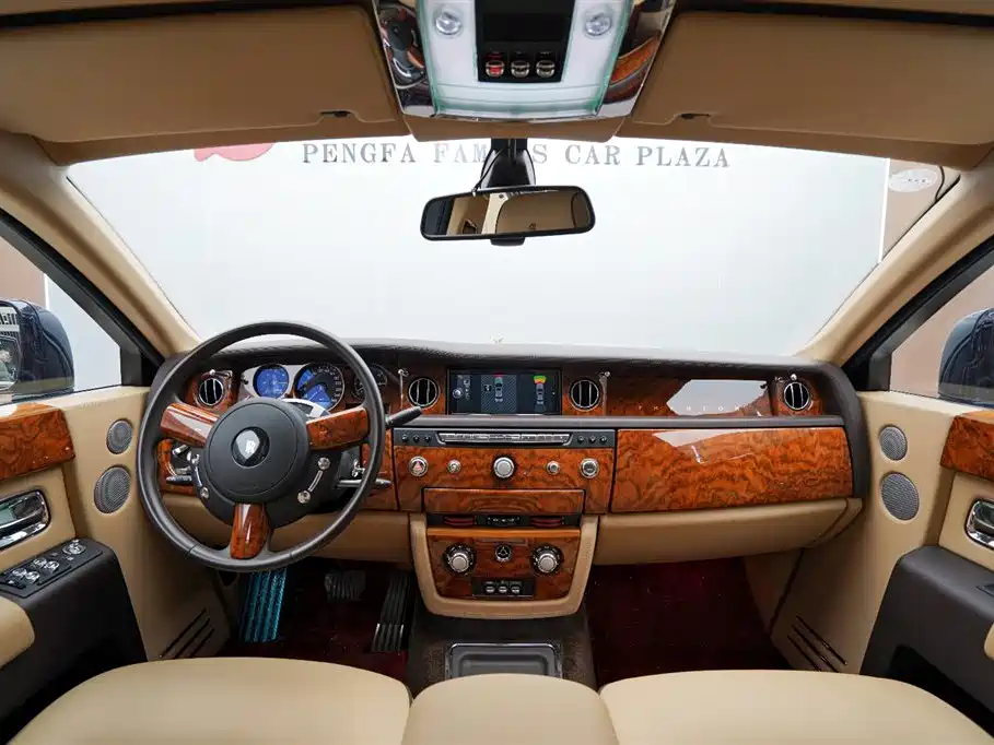 Rolls-Royce Phantom 2013 2013 6.7L Standard