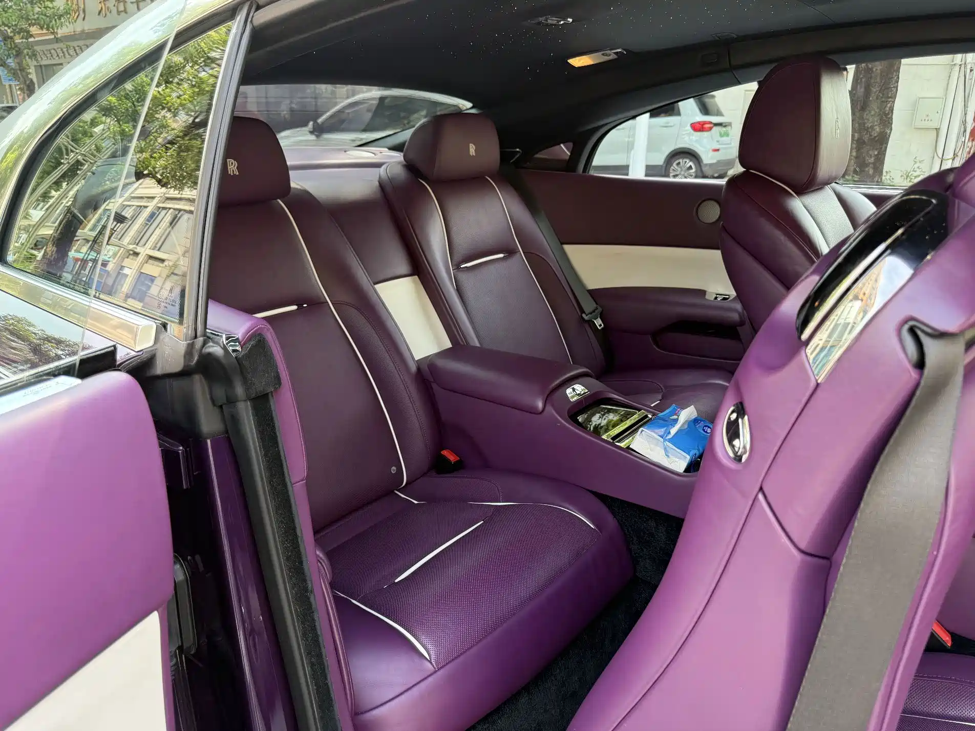 Фото 11 - Rolls-Royce Wraith