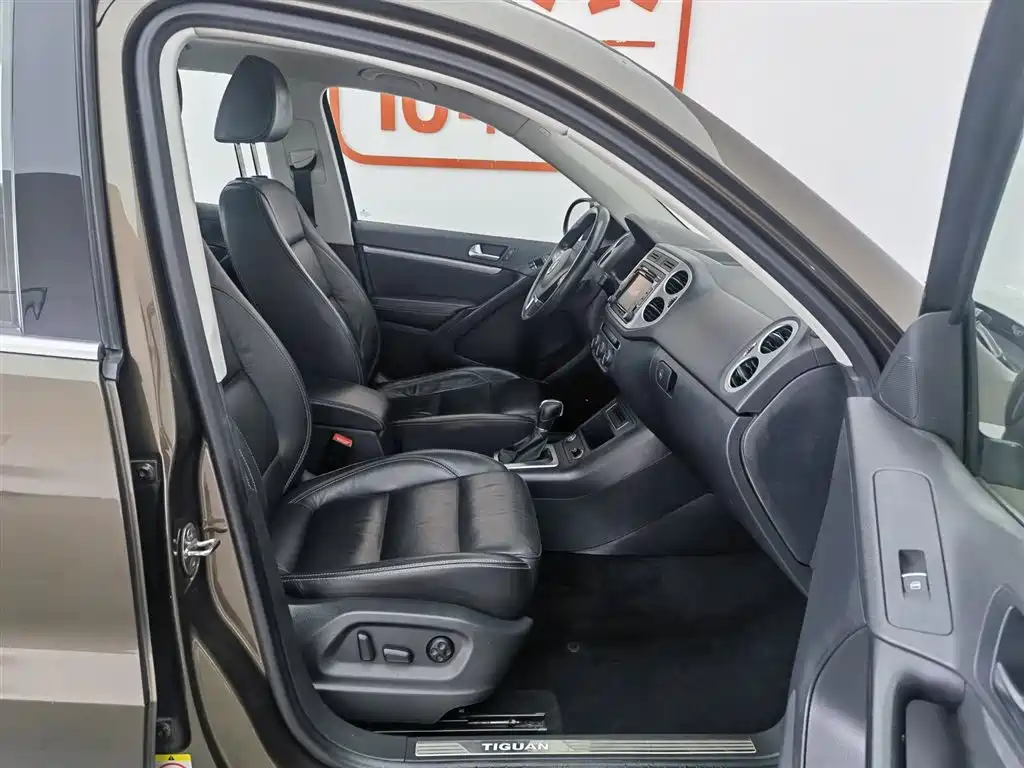 Volkswagen Tiguan 2016 Model 300TSI Automatic 2WD Luxury Edition фото 23
