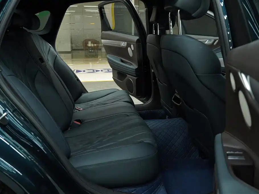 Genesis G80 2023 2023 2.5T RWD Luxury Edition