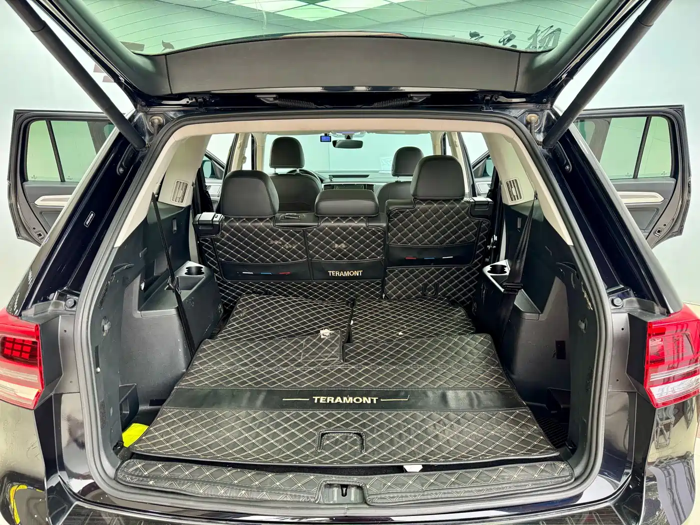 Volkswagen Teramont 2020 380TSI 4WD Luxury China V фото 25