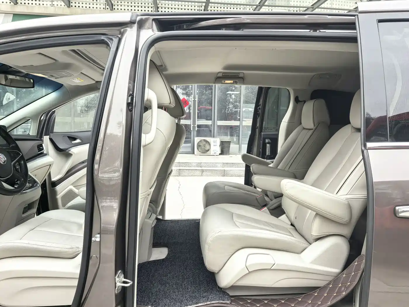 Buick GL8 2020 Model Land Business Class 652T Luxury фото 15