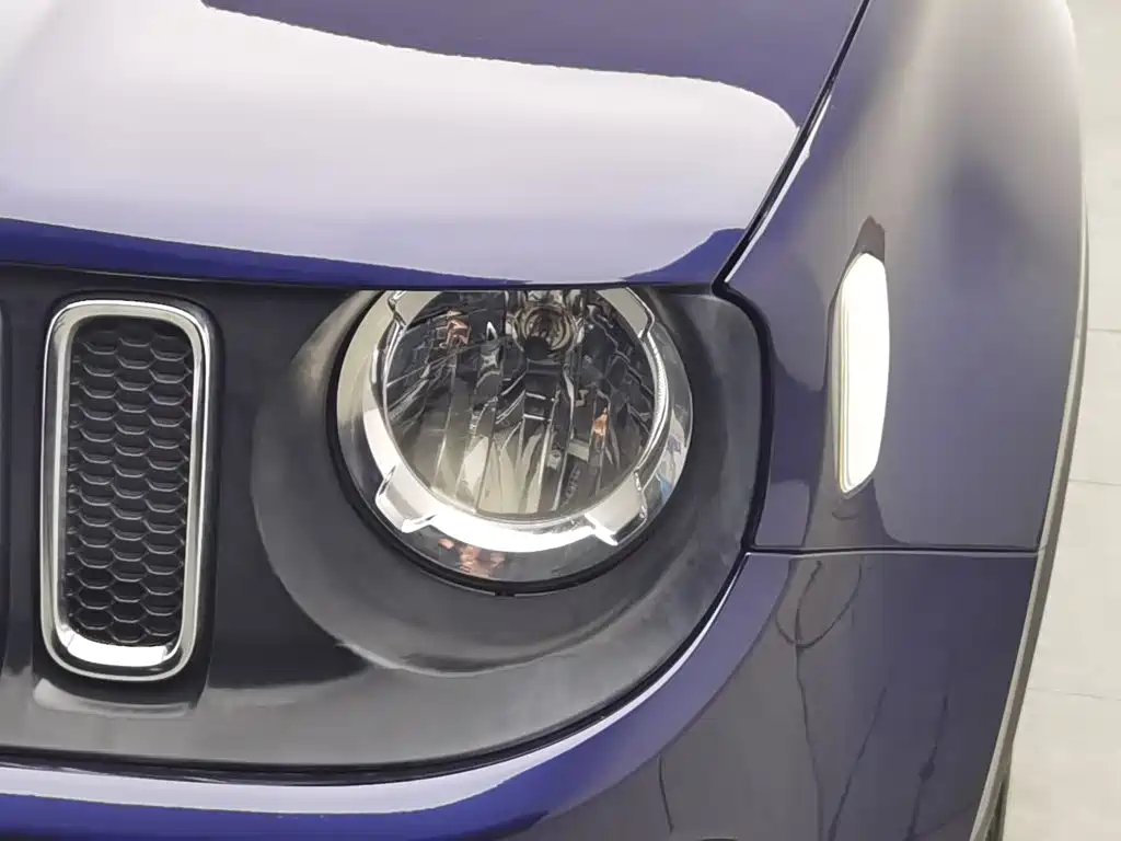 Фото 7 - Jeep Renegade