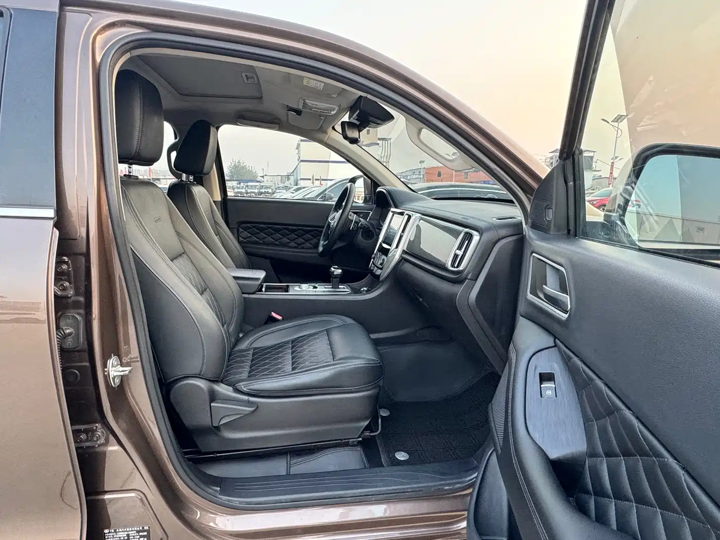 Great Wall Pao 2020 2019 2.0T Automatic Gasoline 4WD Comfort GW4C20B