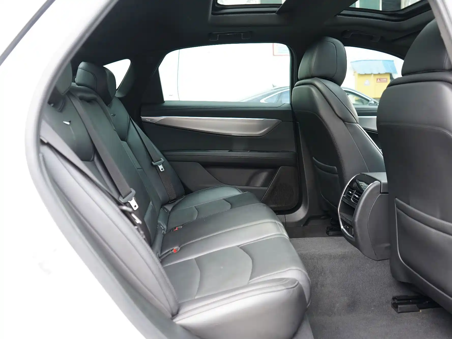 Фото 8 - Cadillac CT6