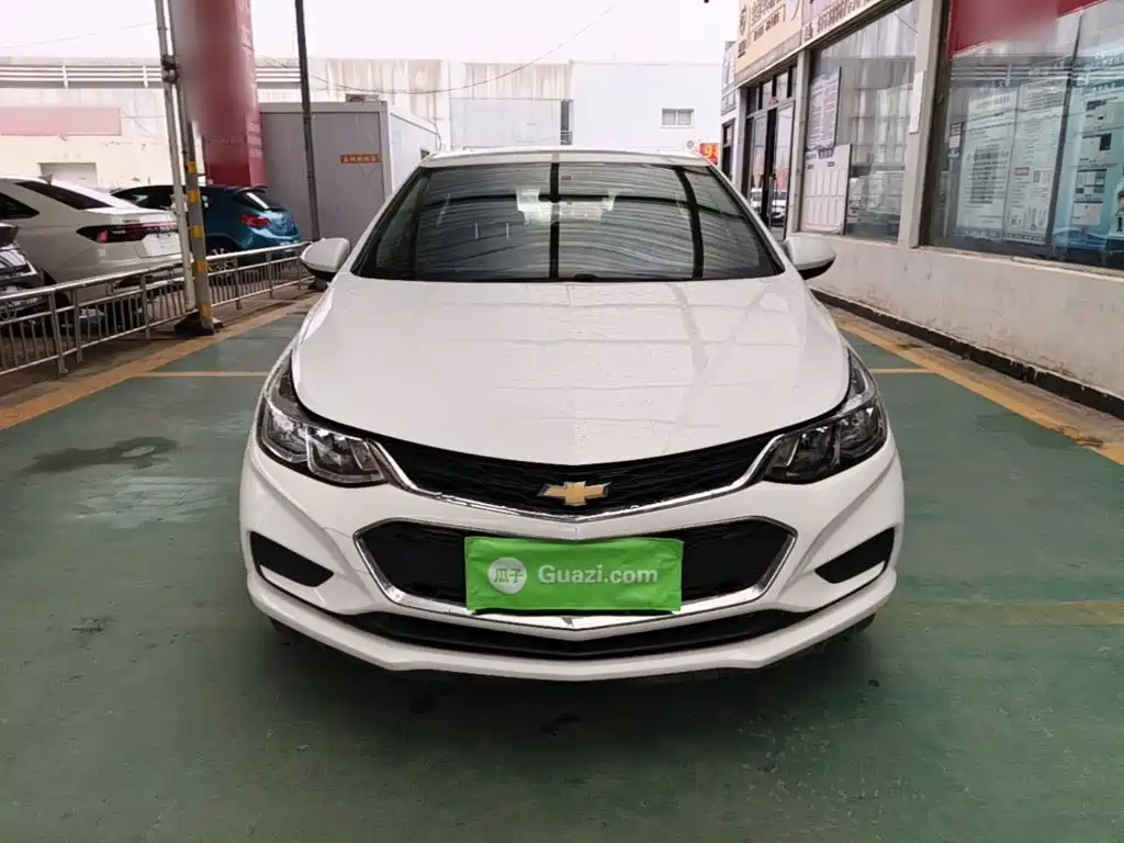 Chevrolet Cruze 2018 2018 Hatchback 320 Automatic Pioneer Sunroof Edition