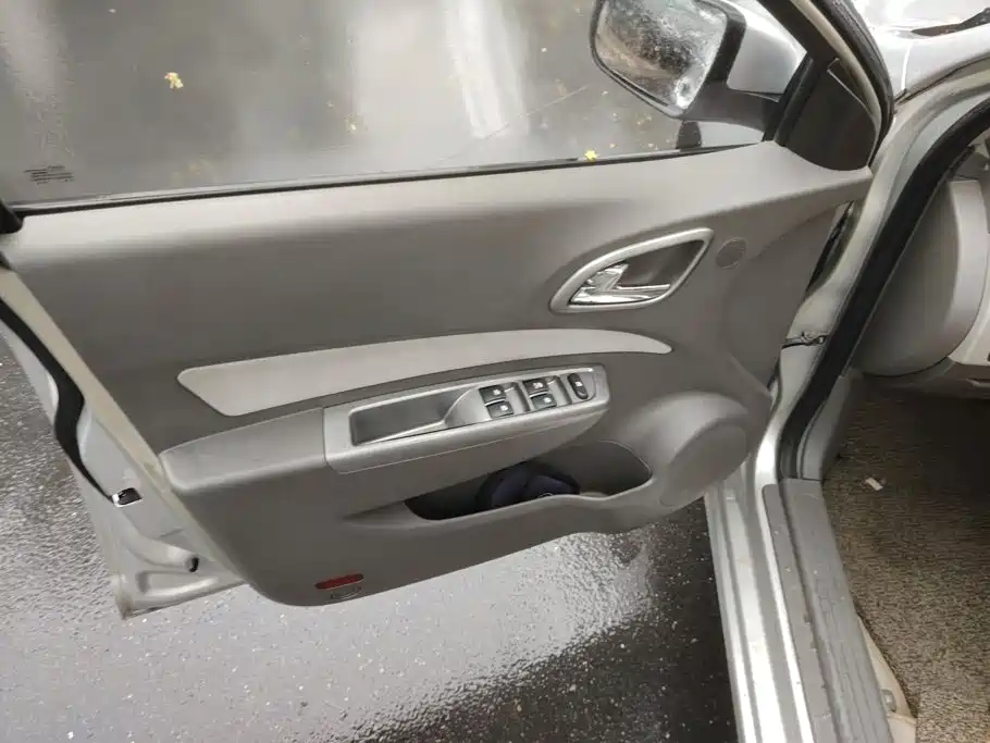 Baojun 630 2012 2012 1.5L DVVT Automatic Comfort
