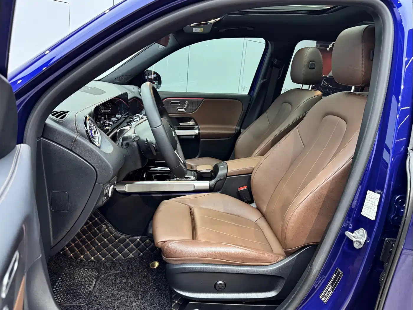 Mercedes-Benz GLB 2020 Facelift GLB 200 Style фото 9