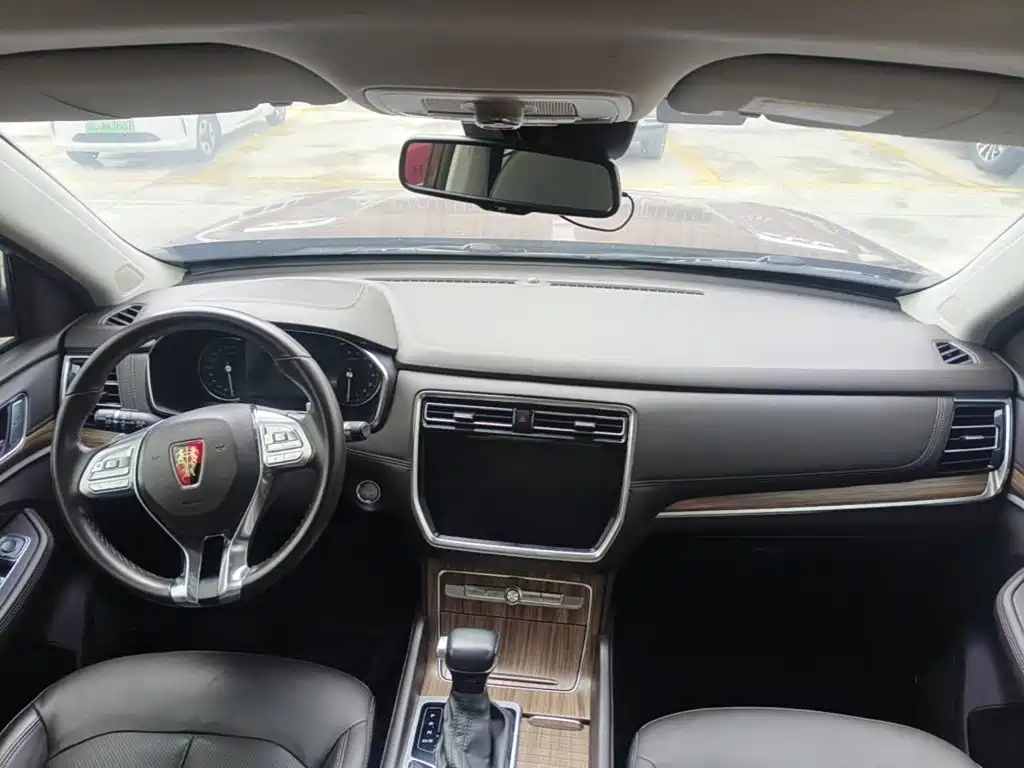 Roewe RX8 2019 2018 30T Internet-connected 2WD Ultimate Edition
