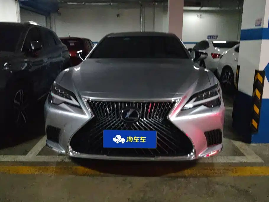 Lexus LS 2022 2021 500h Excellence Edition