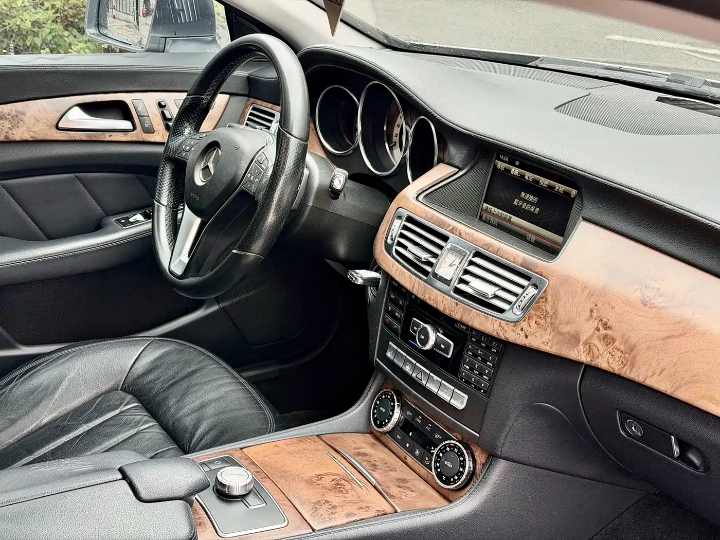 Mercedes-Benz CLS 2012 CLS 300 CGI фото 10