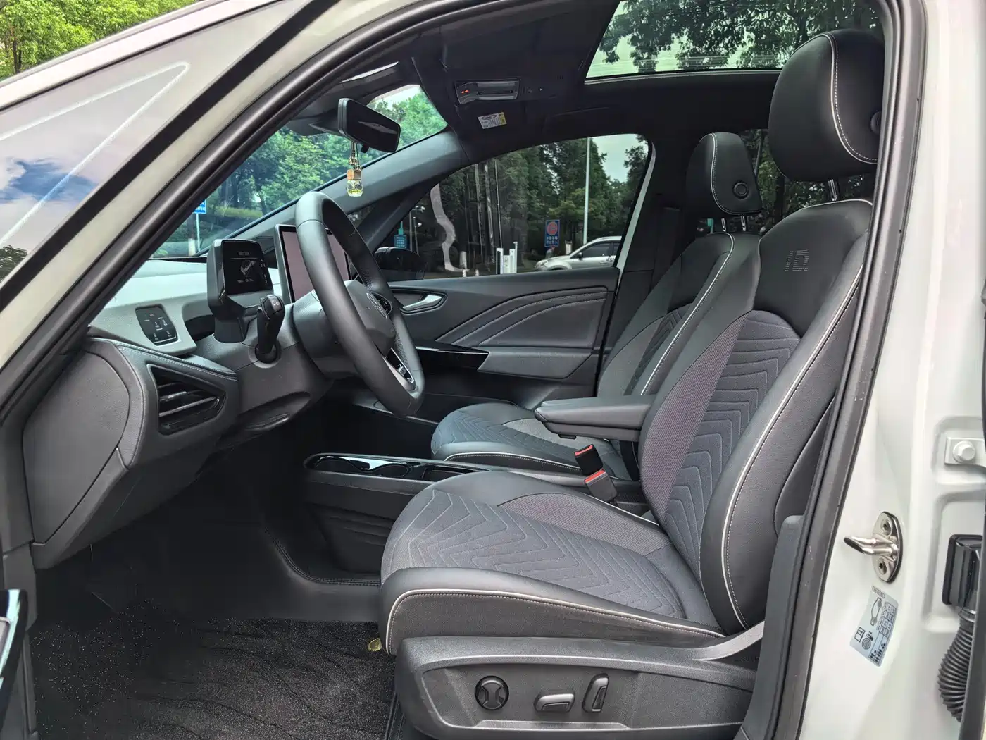 Volkswagen ID.3 2025 2025 Smart Edition Outstanding Oxygen Version