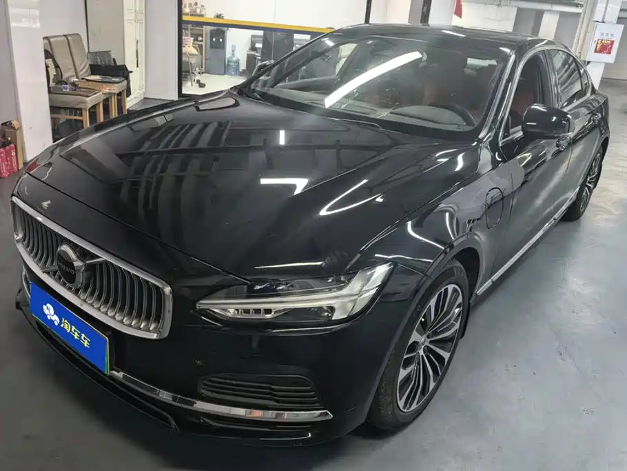 Volvo S90 2025 2025 B5 Zhiyi Luxury Edition