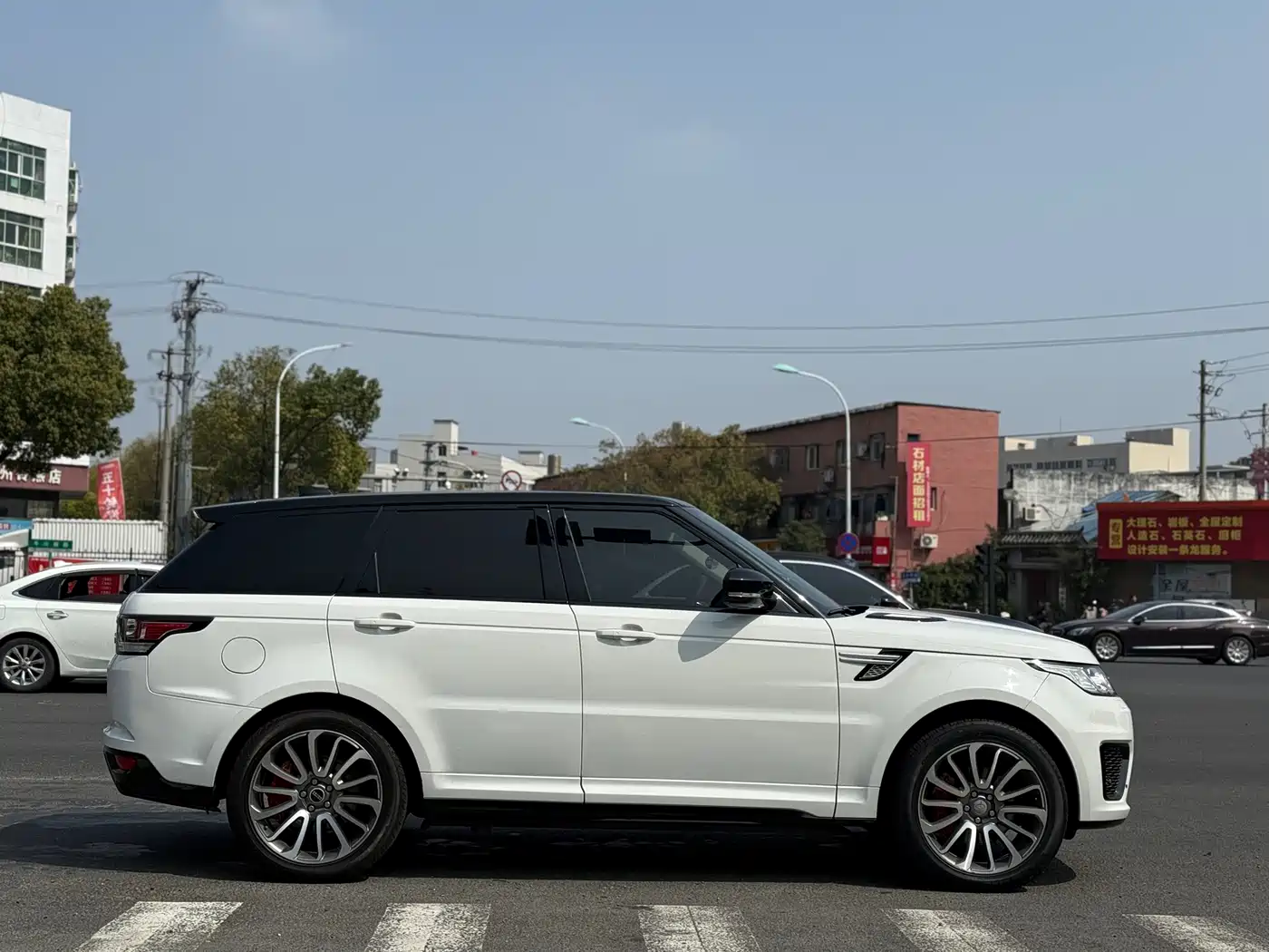 Land Rover Range Rover Sport 2017 3.0 SC V6 HSE фото 4