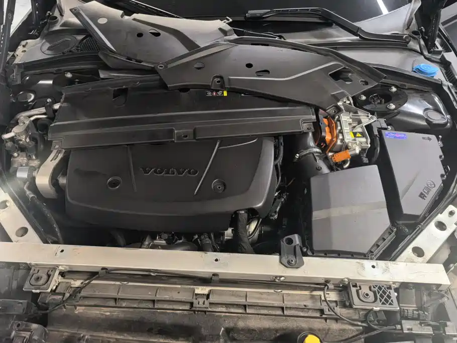 Volvo S90 2025 2025 B5 Zhiyi Luxury Edition