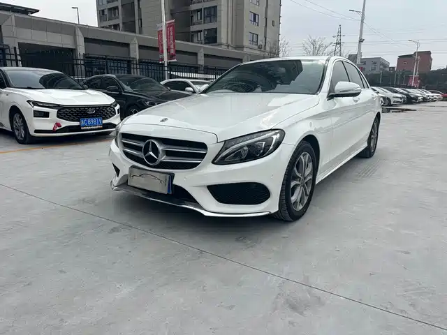Mercedes-Benz C-Class 2019