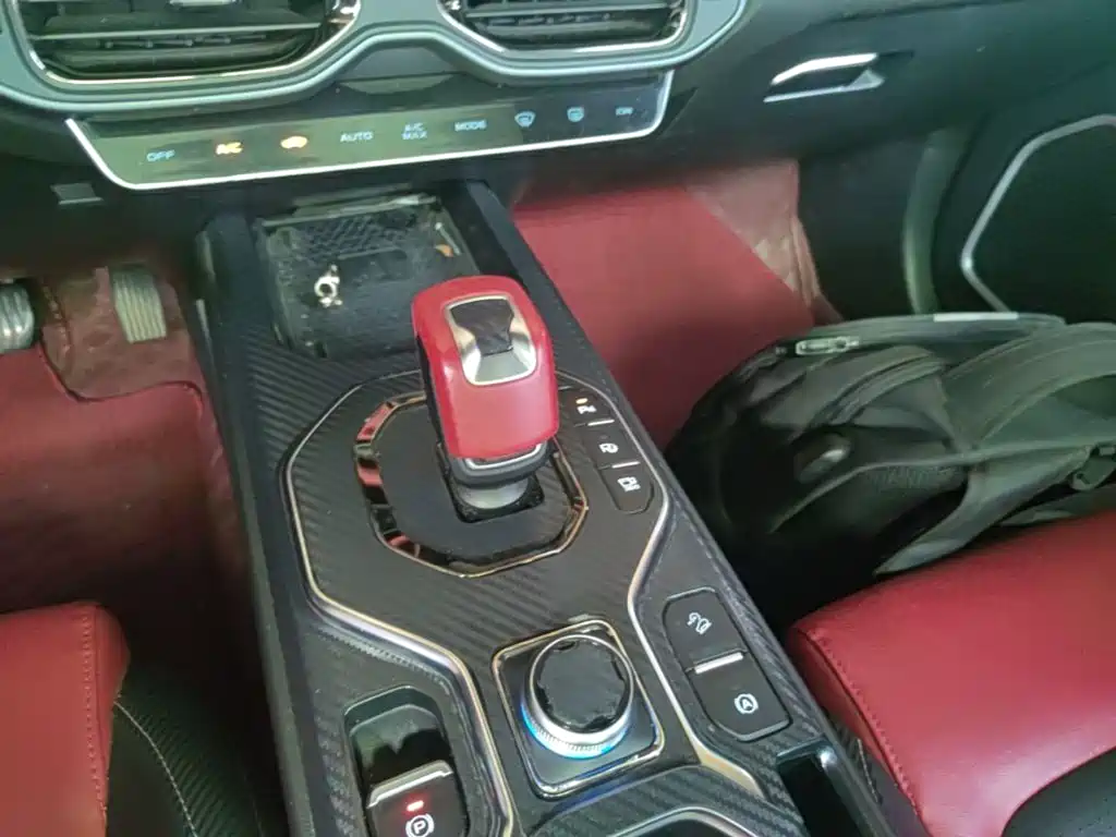 Geely ICON 2020 2020 1.5TD i9 BSG