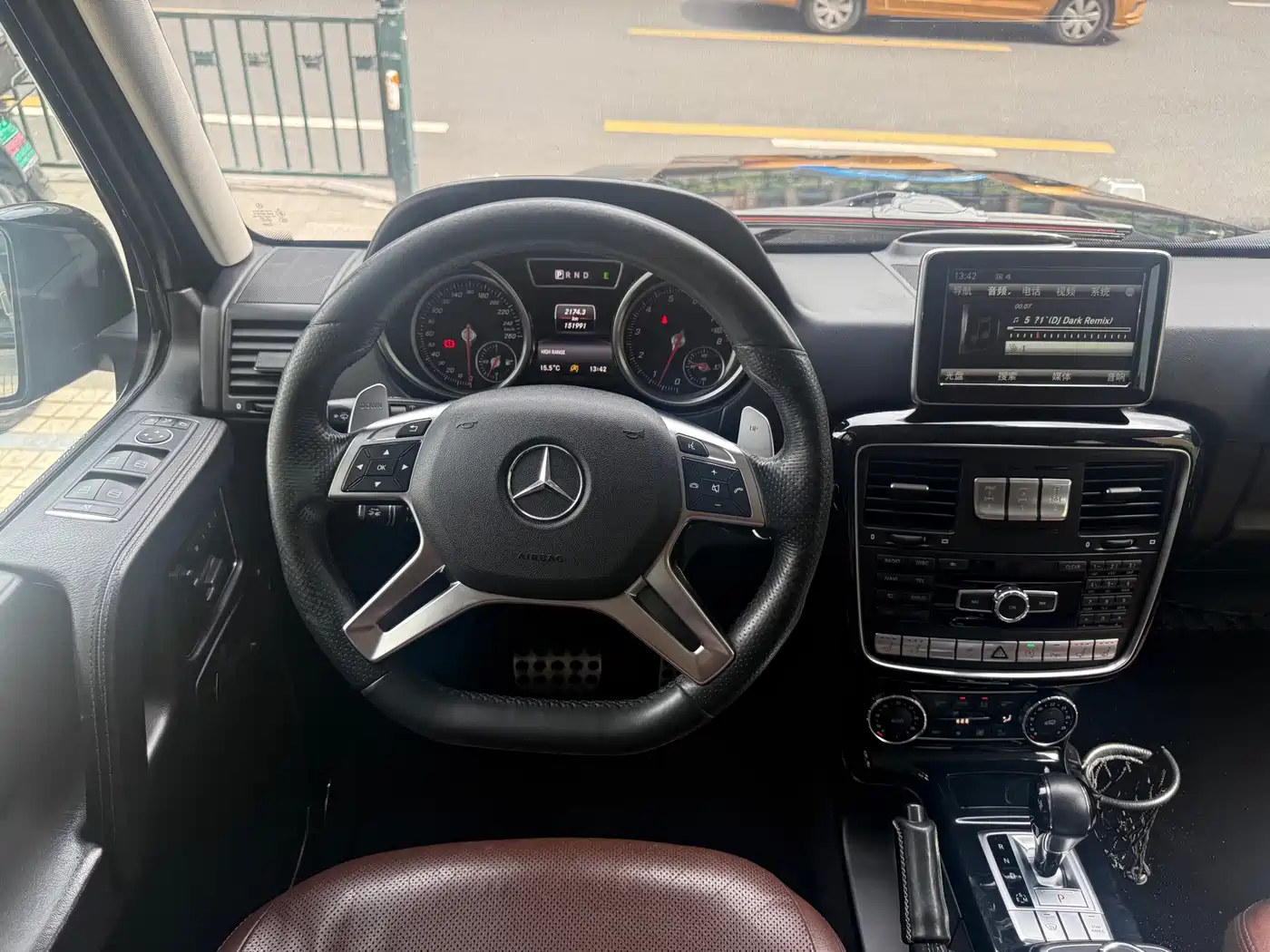 Photo 11 - Mercedes-Benz G-Class