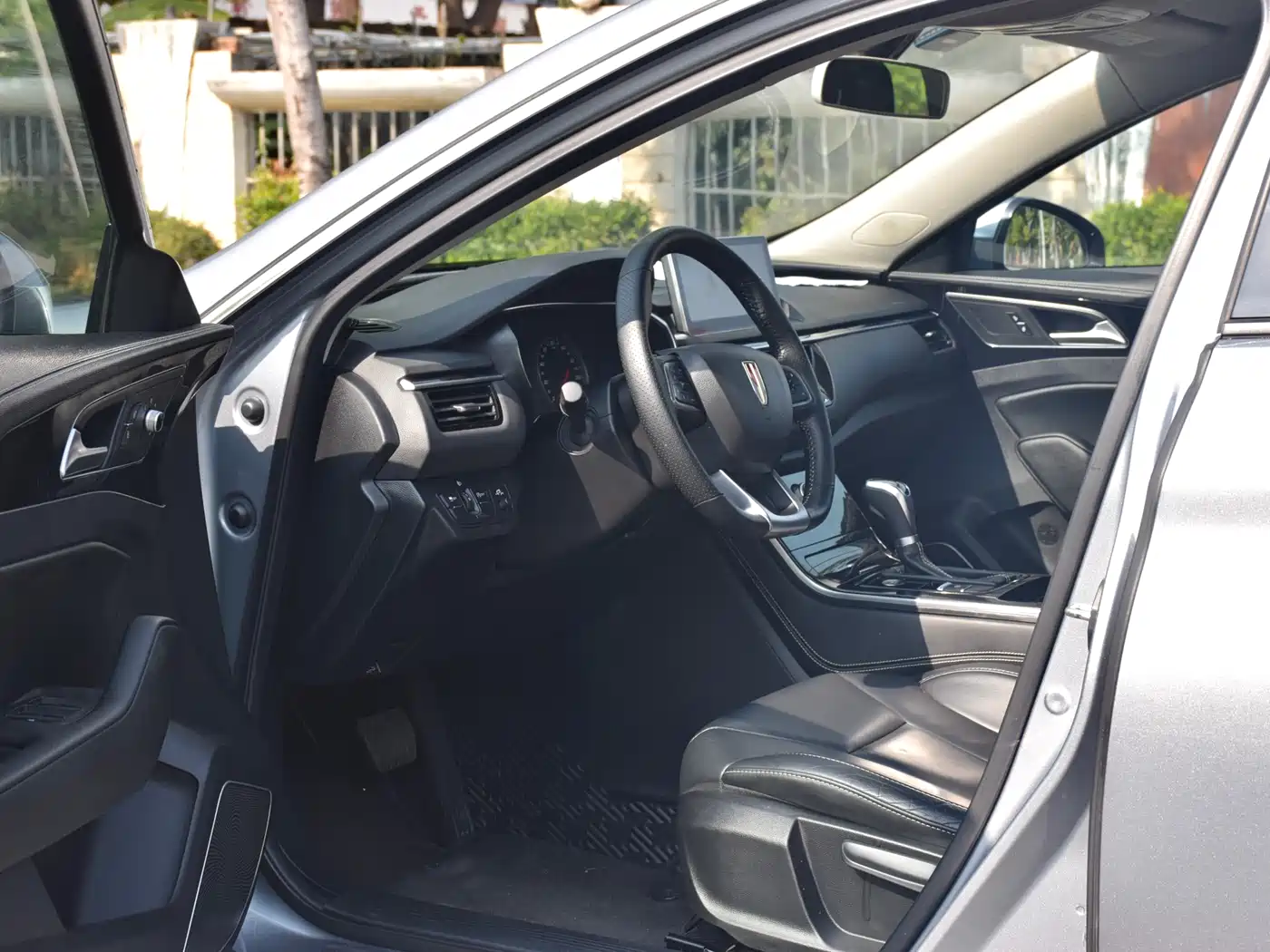 Hongqi H5 2019 30TD Style Edition фото 4