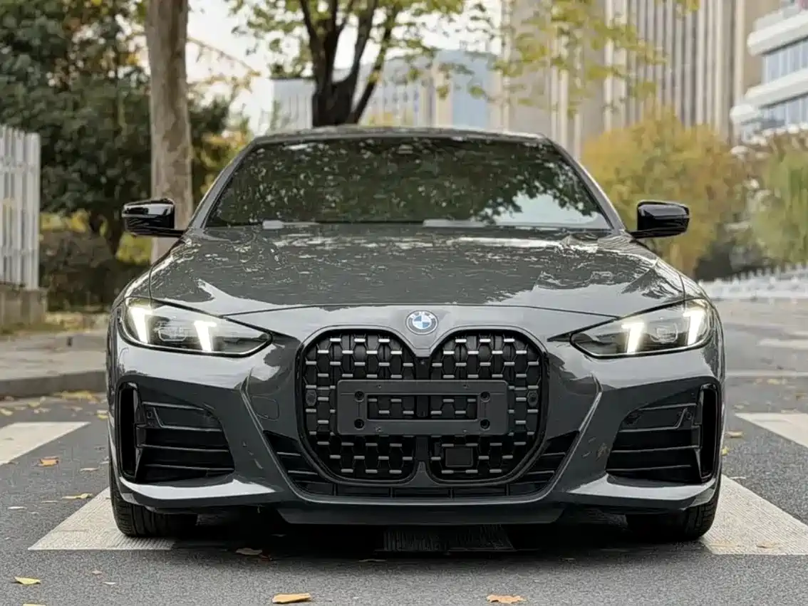 BMW 4-SERIES