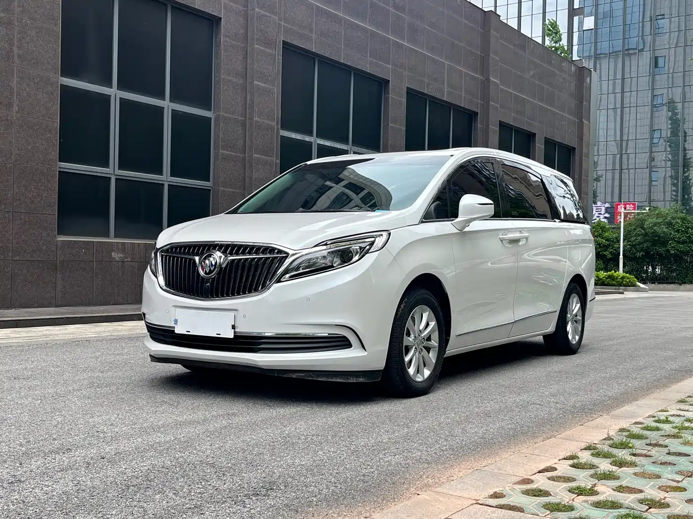 Buick GL8 2018 ES 28T Comfort Type China VI