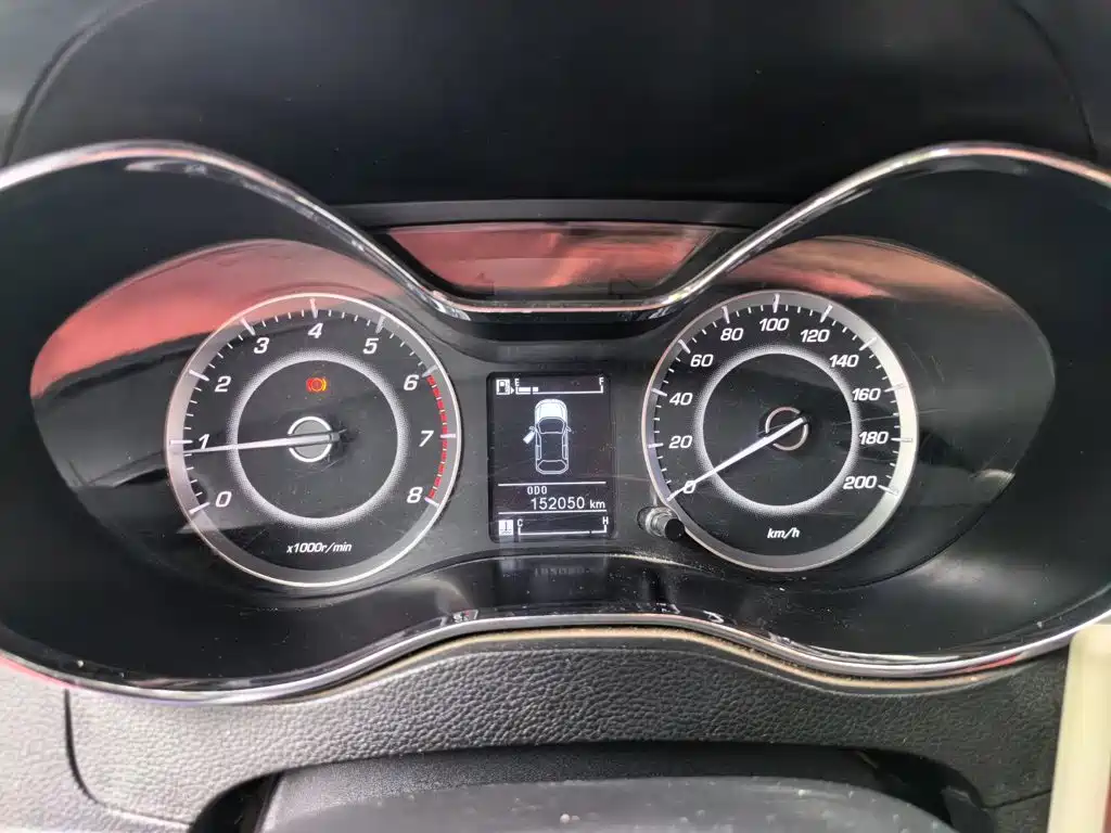 Фото 7 - Baojun 560