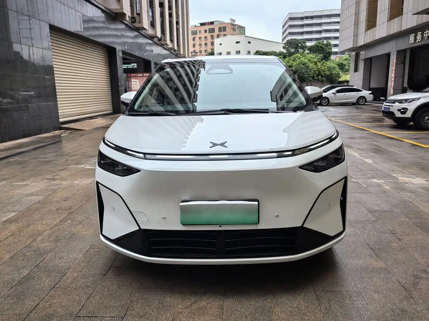 XPeng X9 2025 2025 Extended Range Edition