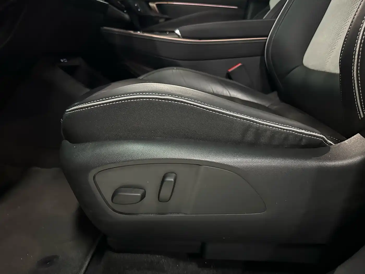 Buick E4 2023 2023 Model Premium Edition