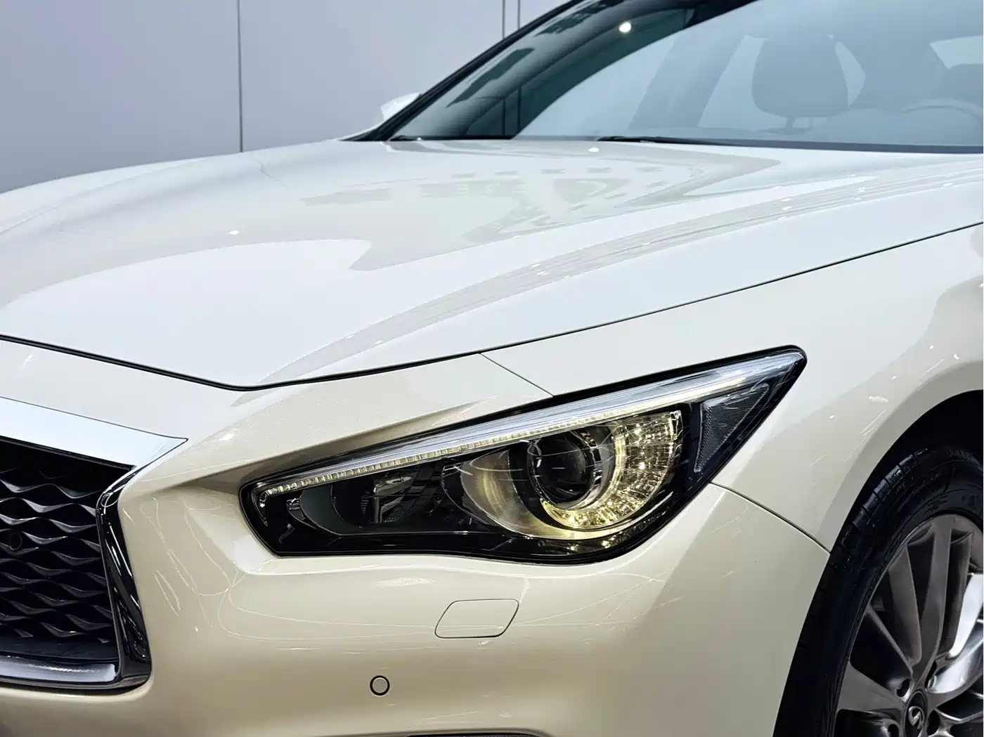 Infiniti Q50L 2020 2018 2.0T Premium Edition (China VI)