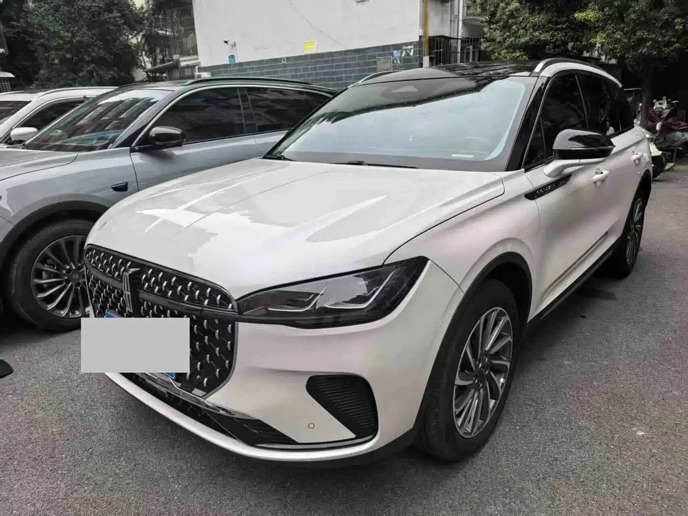 Similar car