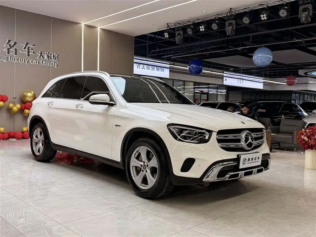 Mercedes-Benz GLC 2020 GLC 260 L 4MATIC Dynamic фото 3