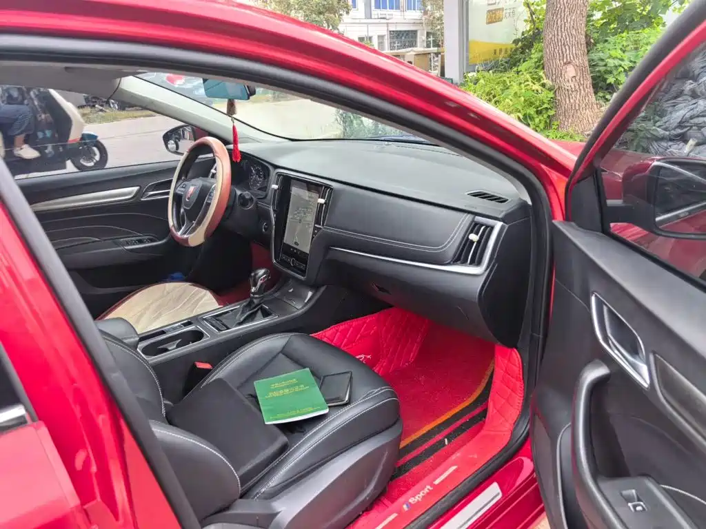 Roewe i6 2018 2018 20T Automatic Internet ZhiXiang Edition