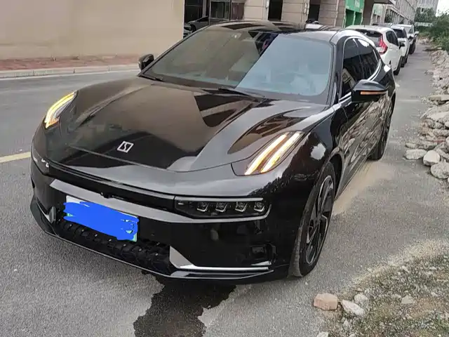 ZEEKR 001 2022