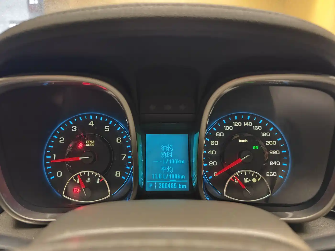 Chevrolet Malibu 2013 2.0L Automatic Luxury Edition фото 35