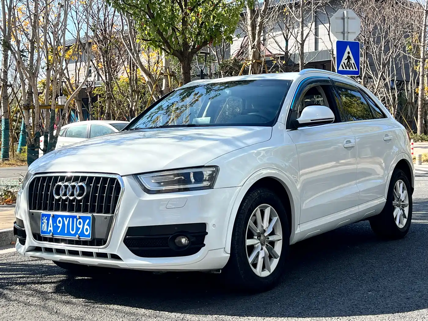 Audi Q3 2013 35 TFSI quattro Luxury