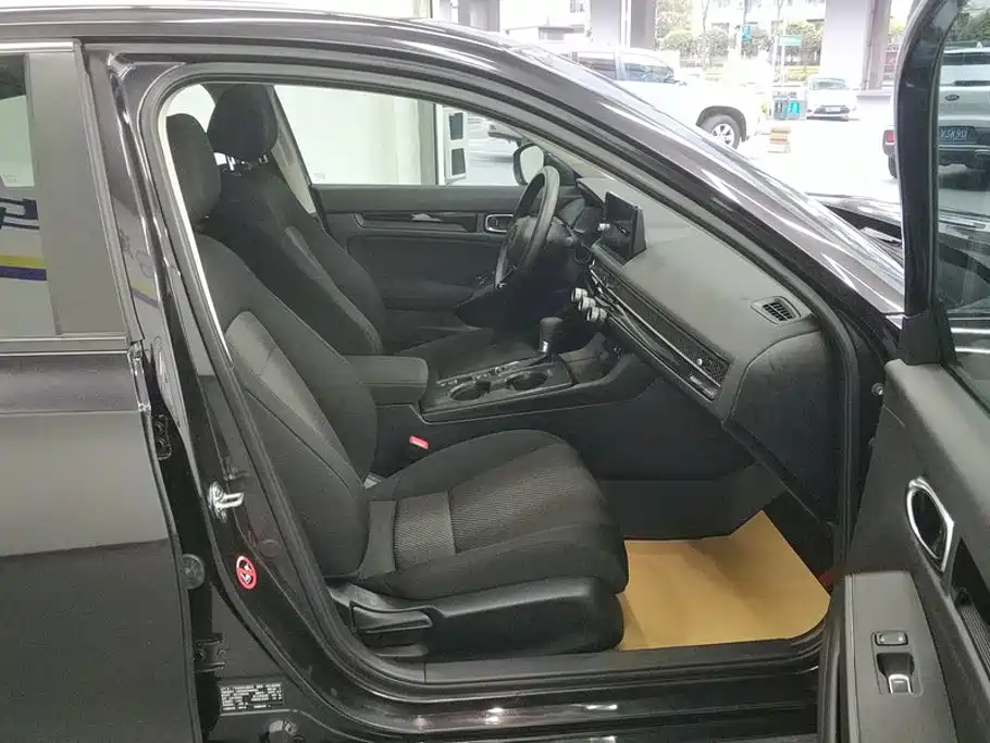 Honda Integra 2024 2023 240TURBO CVT Leading Edition